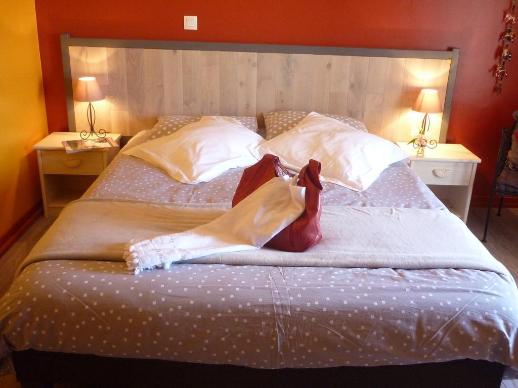 Chambres D'Hotes L'En Haut Des Vignes Mérignac Pokoj fotografie